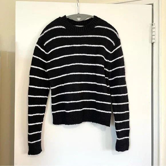 Vince Women's Textured Stripe Crew Neck Sweater NWT - Picture 5 of 8